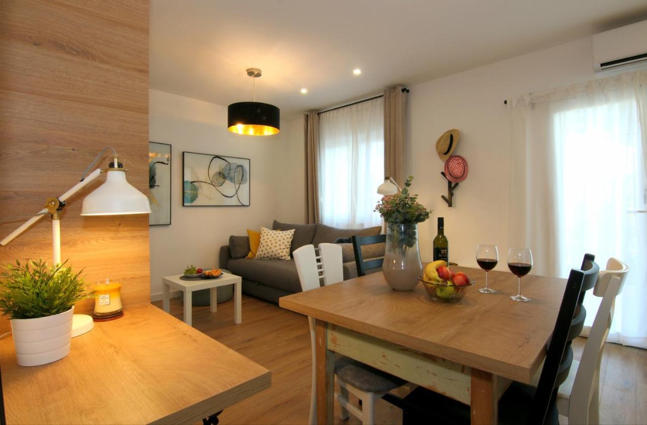 Apartments Tona Жаборич Екстериор снимка