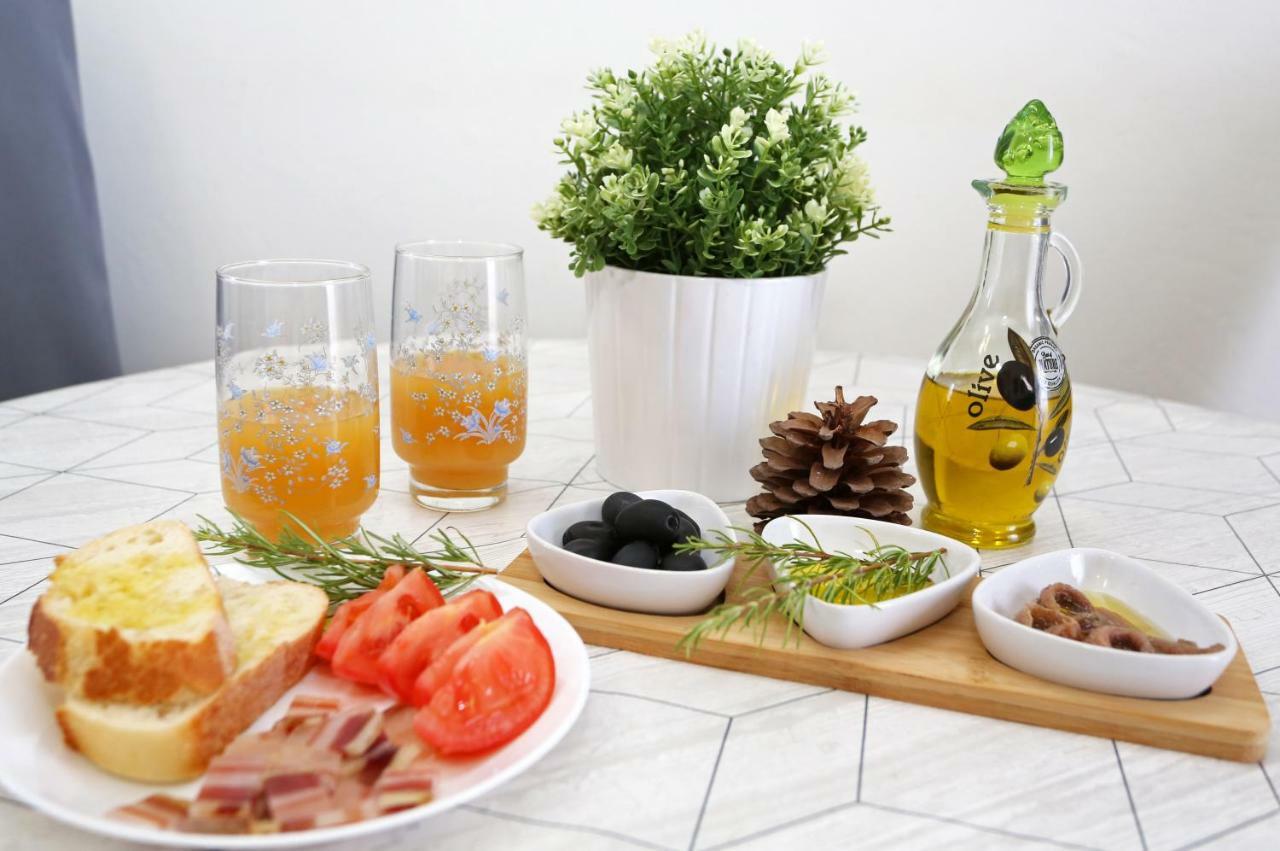 Apartments Tona Жаборич Екстериор снимка